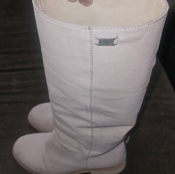 Emu Australia boots Size 5 - Lamb Leather in Bone color - Good condition - Picture 3 of 7